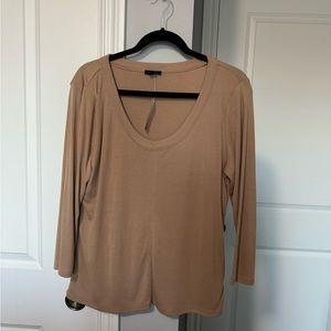 Ann Taylor, camel colored long sleeved scoop neck top. XL